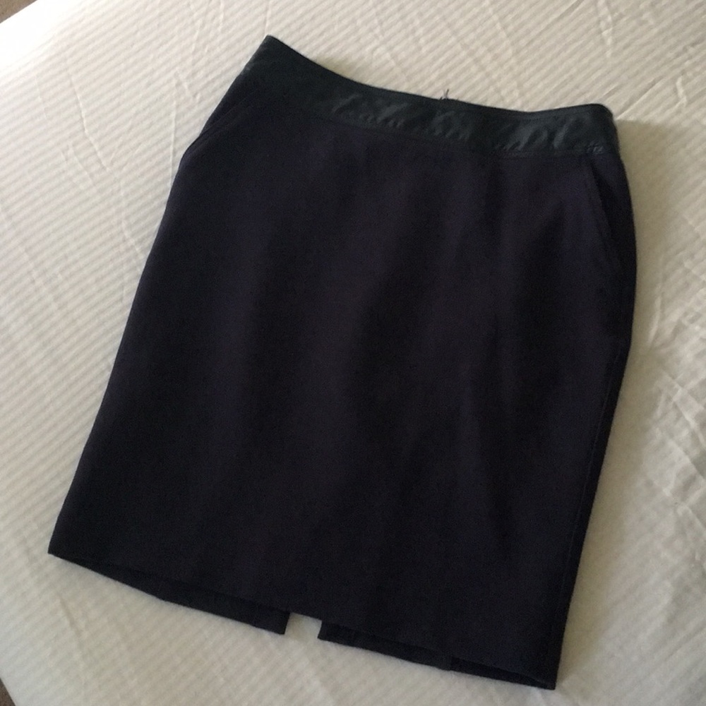 Pencil skirt with faux leather waist